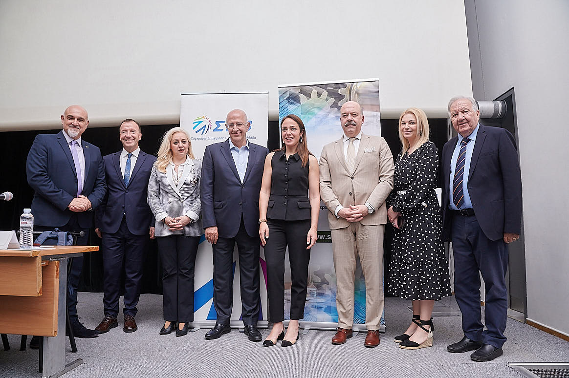 DSC 5156Studio Karagiannakis