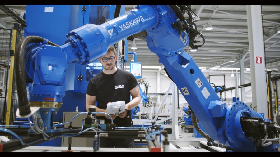 d521b3285331148964fc0a459a826ae3 L